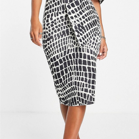 ASOS evening dress - Picture 3 of 3